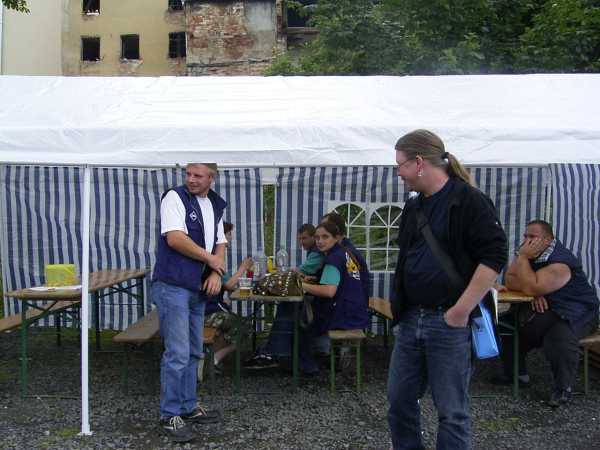 Herzliche Begrüßung zum Treffen.